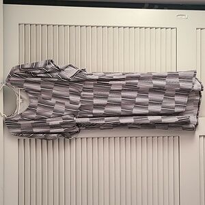 Black and white dress